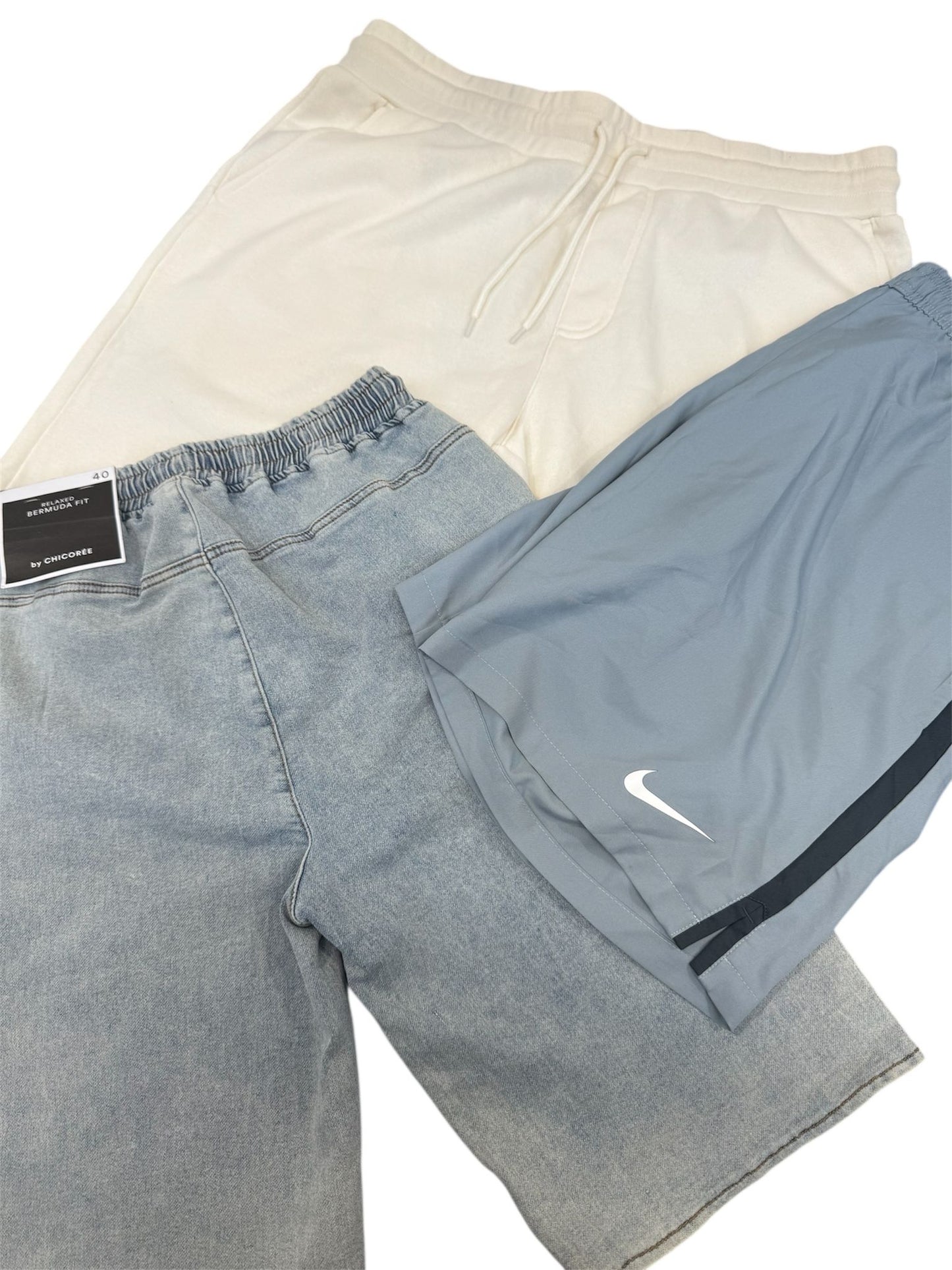 40 Kg - Pantaloncini Short Uomo €/Kg 7.00